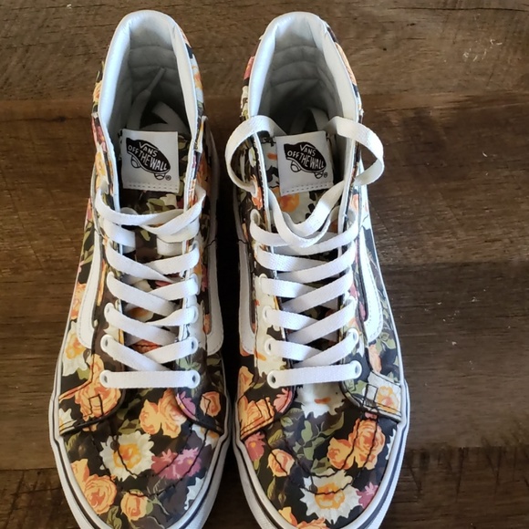 Vans Sk8-Hi Shoes - Picture 2 of 4